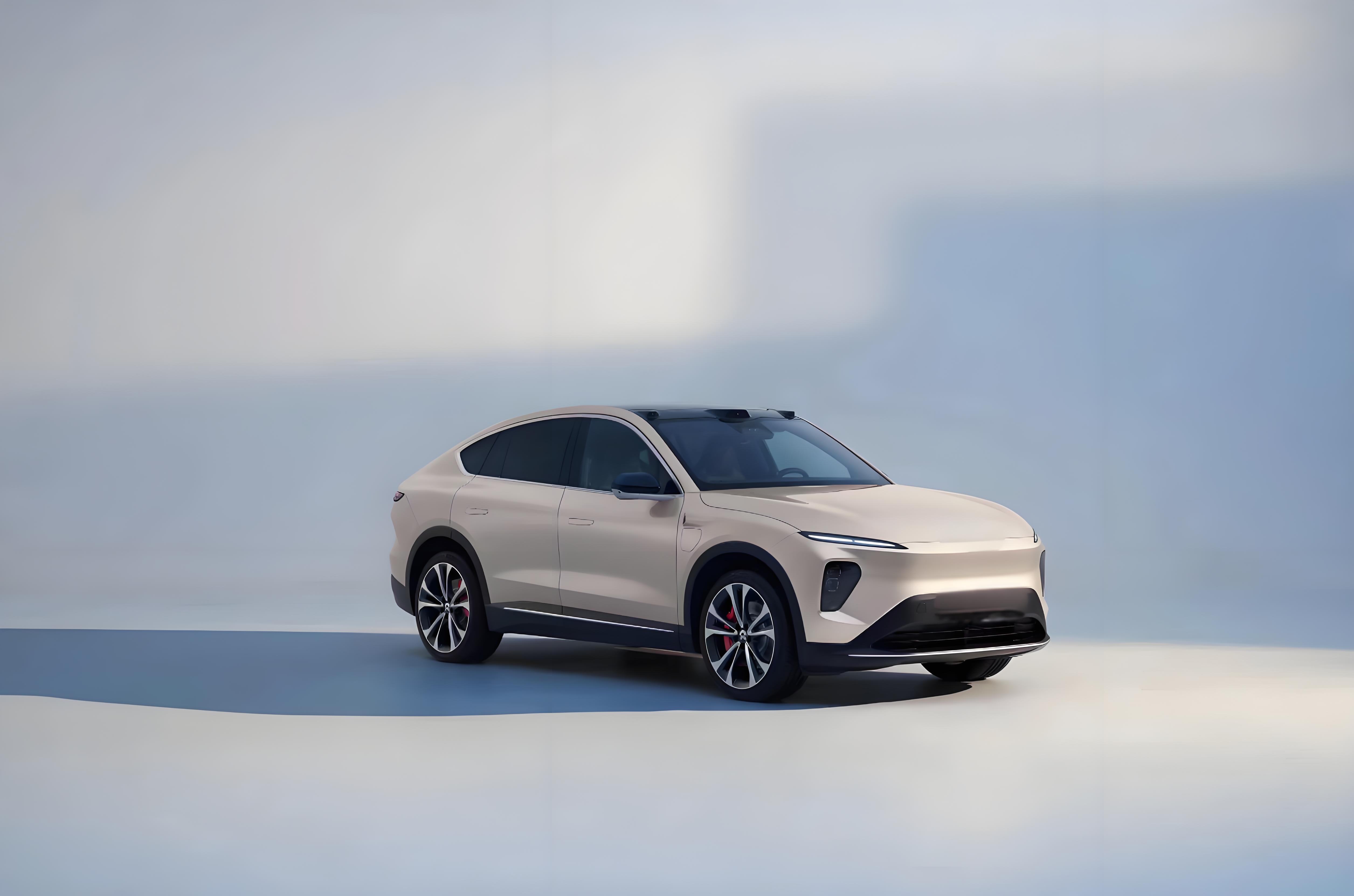 NIO EC7